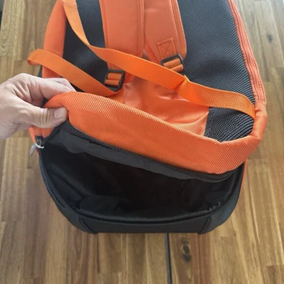 Wilson Burn Molded Large Backpack Tennis Racket Racquet Sports Bag Gym Sporty